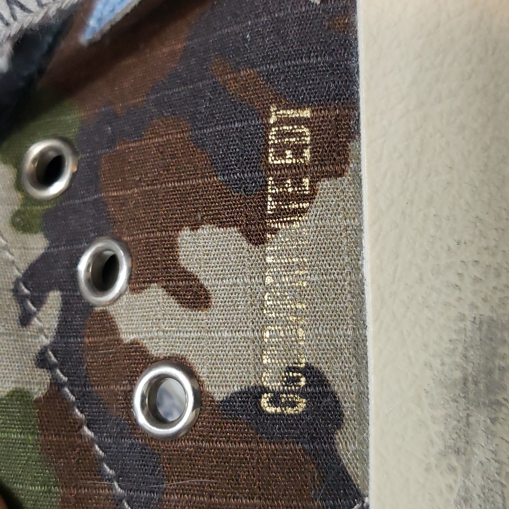 Golden Goose Camouflage and Black Sneakers - Picture 7 of 16